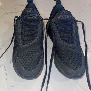 Nike Black woman excellent condition